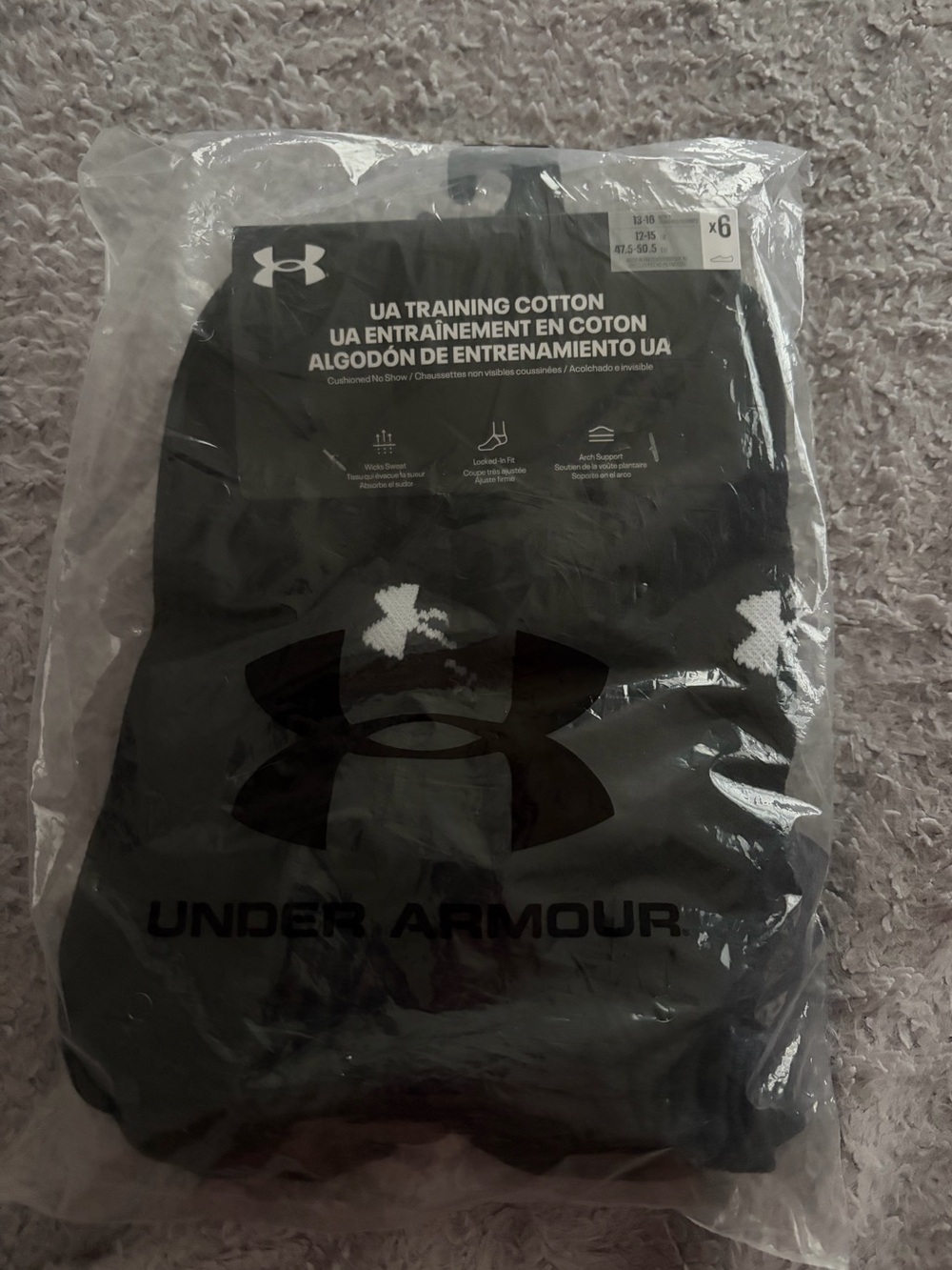 Under Armour Unisex black no show socks